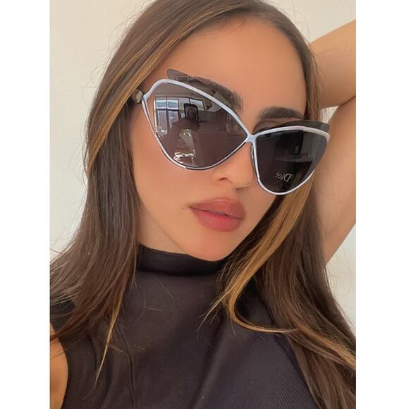 NEW Dior DiorAudacieuse1 Oversized Cat Eye Sunglasses in Blue - Picture 1 of 8